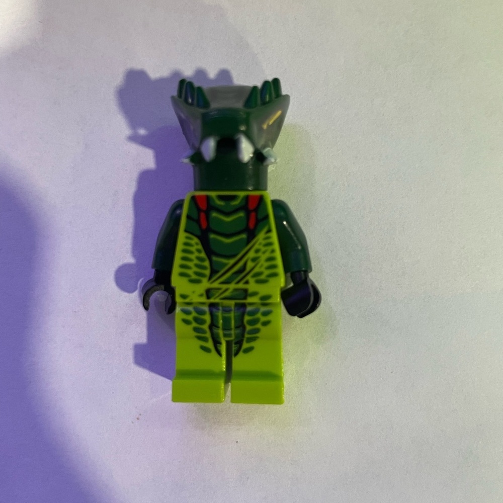 LEGO Ninjago Lizaru 9557